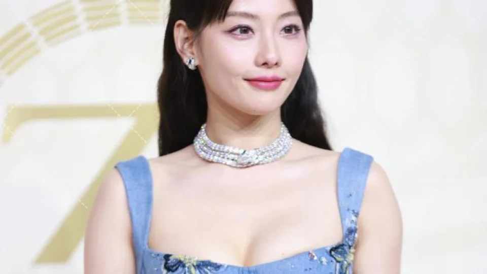大象传媒、动漫大赛入口、痉挛大赛：时间顺序视频观察｜每日精选聚集地播放预览封面